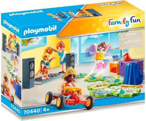 PLAYMOBIL Family Fun Kids club 70440