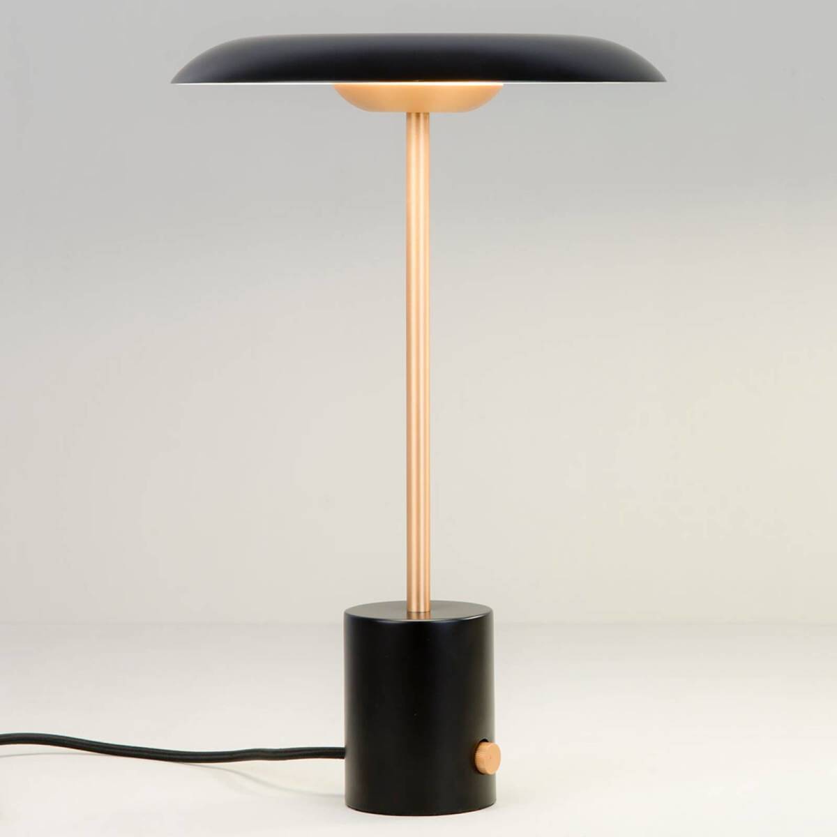 FARO BARCELONA LED tafellamp Hoshi met dimmer, zwart-koper