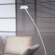 OLIGO Glance LED vloerlamp gebogen mat wit