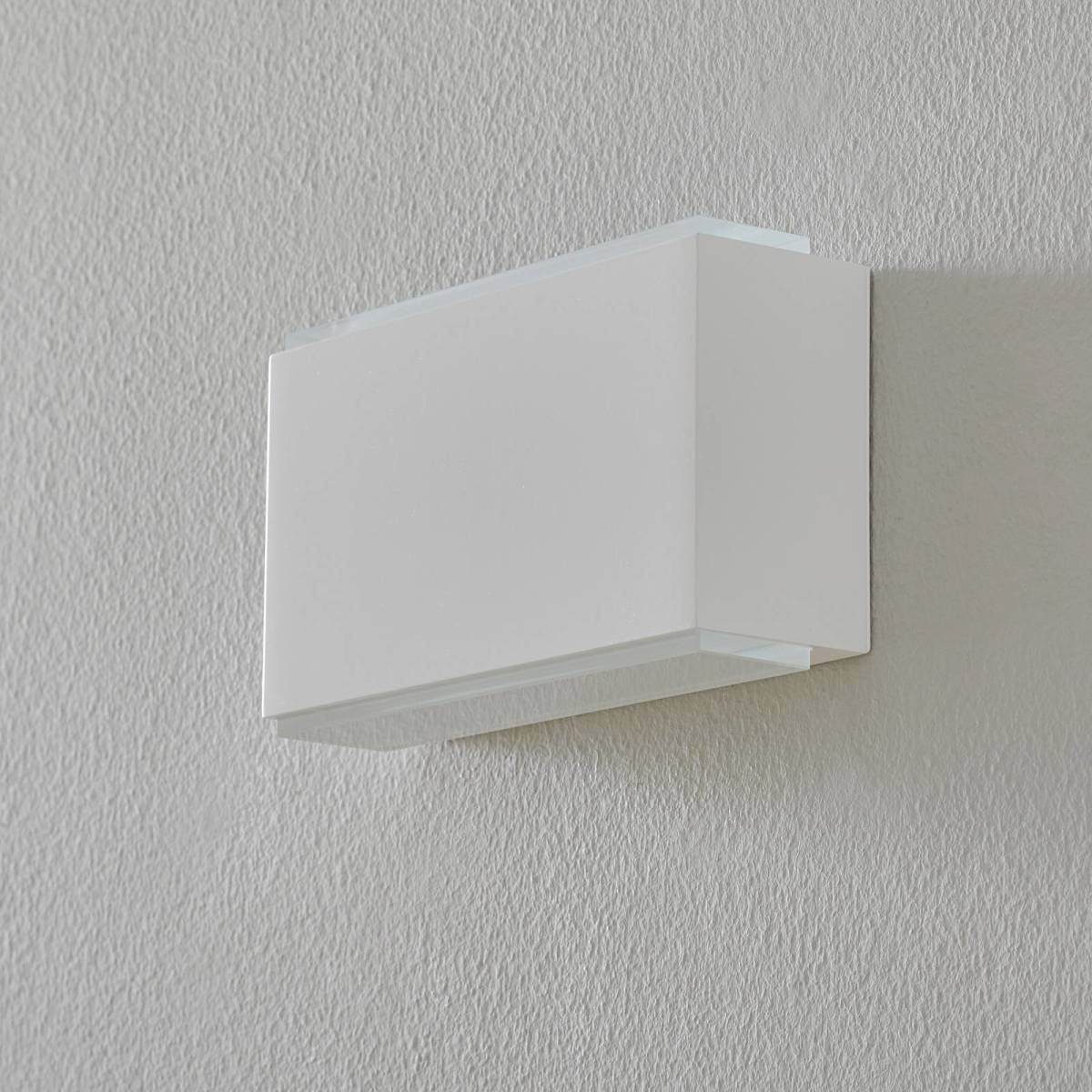 Bega 23015 LED wandlamp 3.000 K 18cm wit 1.260lm