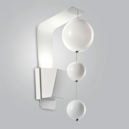 Mettallux Wandlamp Bolero, witte houder, witte ballen