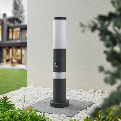 Lindby Okari sokkellamp met sensor