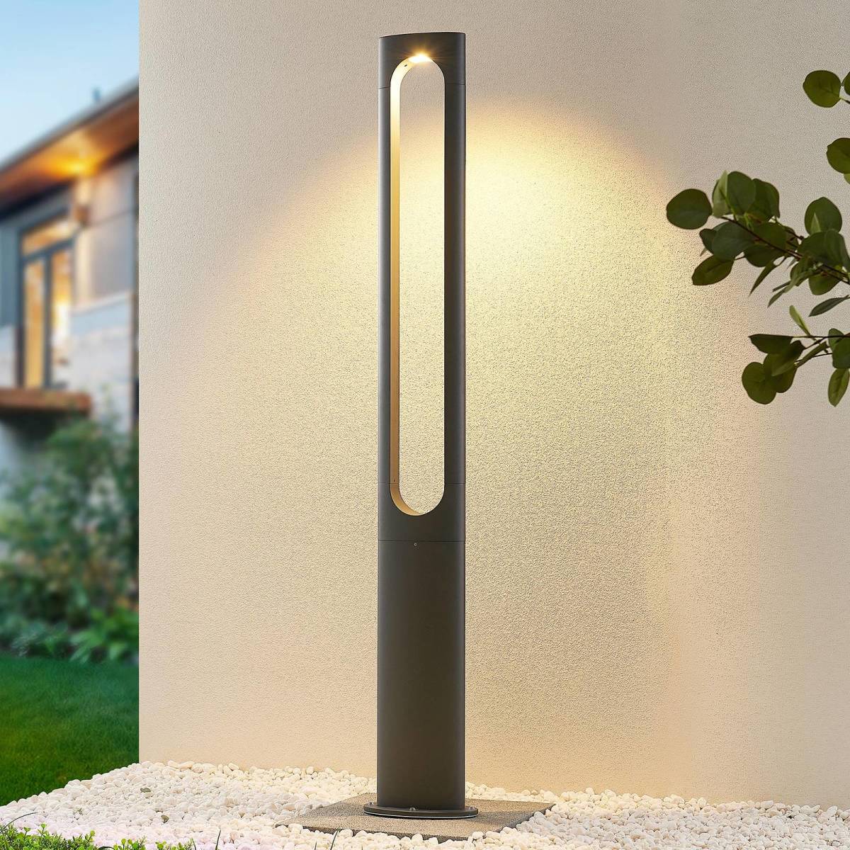 Lucande Dovino LED lantaarnpaal, 150 cm