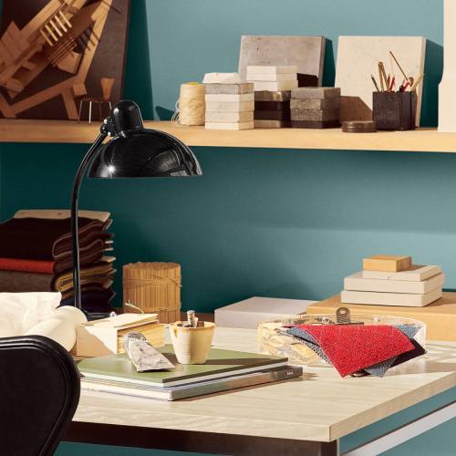 Fritz Hansen Kaiser Idell 6556-T glans zwart