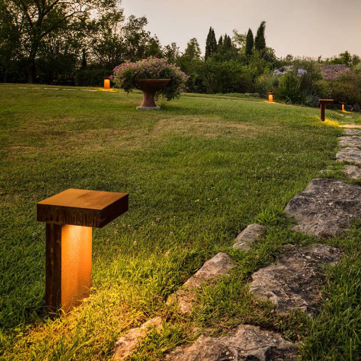 SLV Strak vormgegeven padlamp RUSTY PATHLIGHT