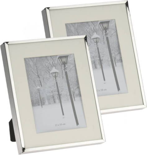 Bellatio Design Set Van 2x Stuks Fotolijstje/fotoframe 20 X 25 Cm Met Zilver Metalen Rand - Fotolijsten