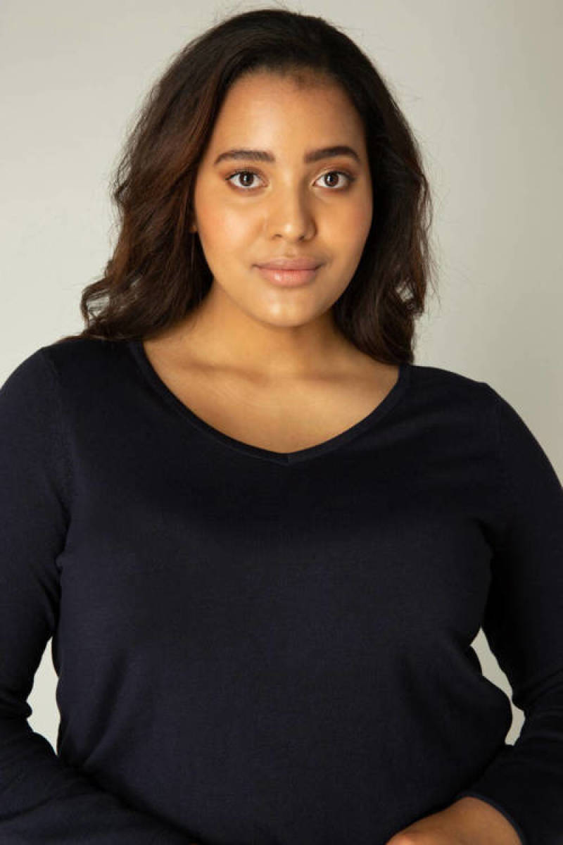 Base Level Curvy by Yesta basic longsleeve Anine donkerblauw