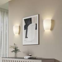 Lucande Vera wandlamp met witte glazen kap