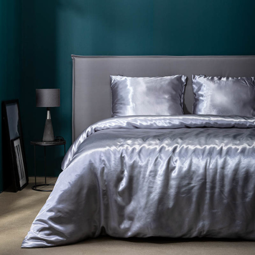 Fresh & Co Dekbedovertrek Silk Satin - Grijs Lits-jumeaux (240 x 220 cm + 2 kussenslopen)
