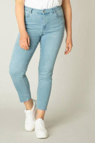 Base Level Curvy by Yesta cropped high waist skinny jeans Anna light denim