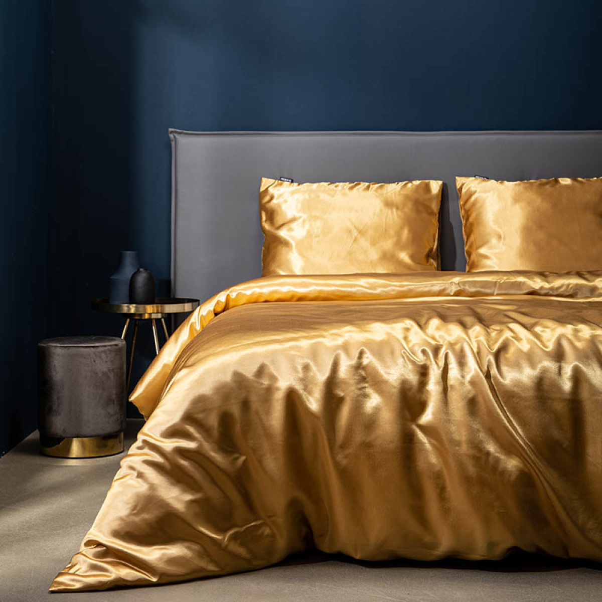 Fresh & Co Dekbedovertrek Silk Satin - Goud Lits-jumeaux (240 x 220 cm + 2 kussenslopen)