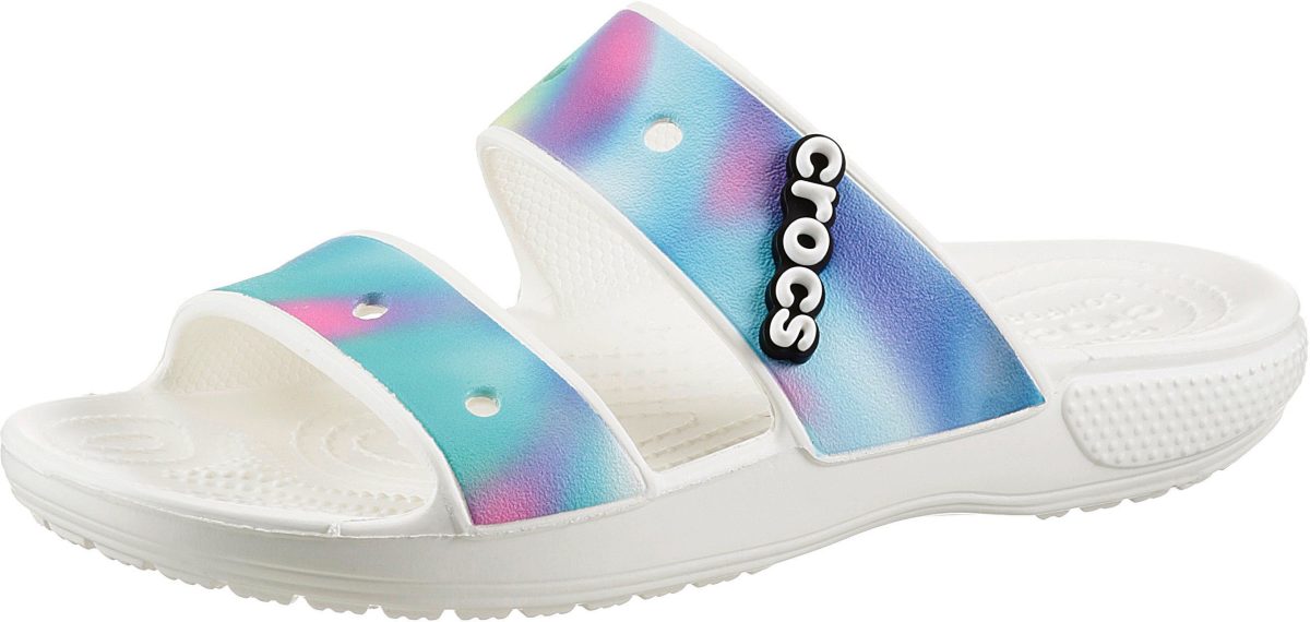Crocs Slippers met batikmotief