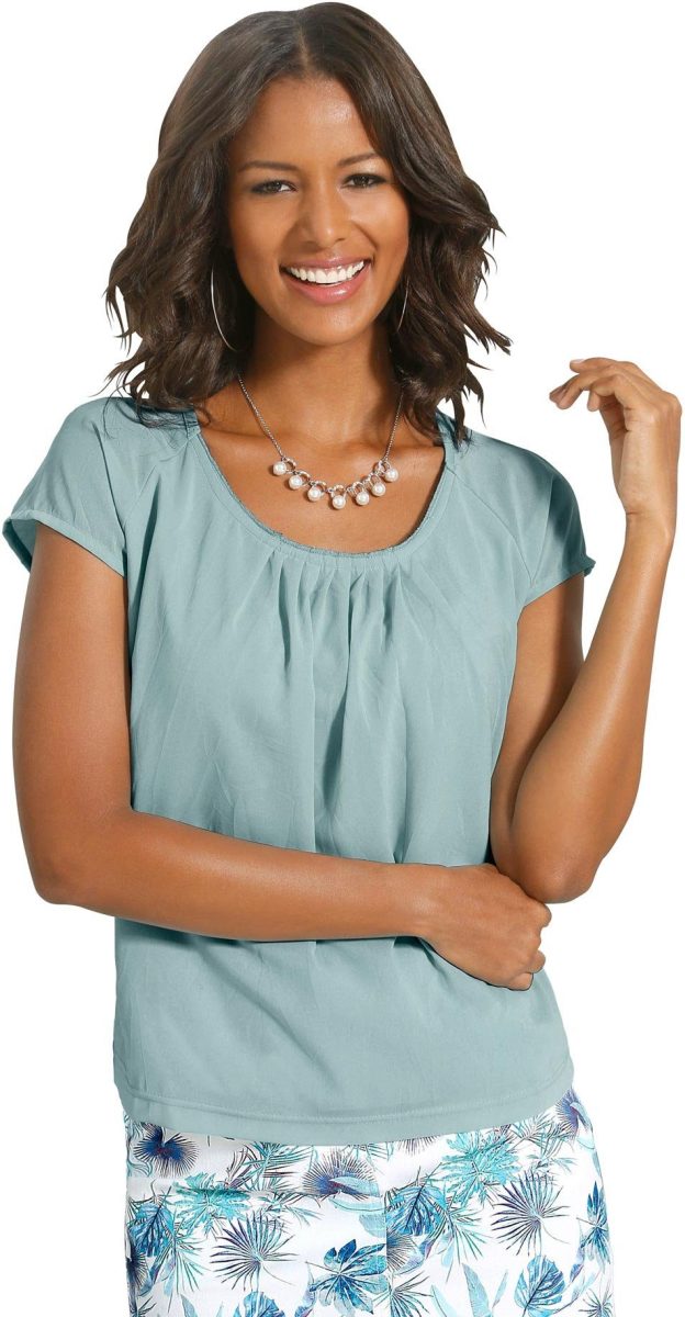 Alessa W. Shirt