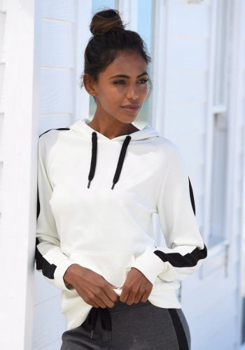Bench. Hoodie met strepen opzij en kangoeroezak