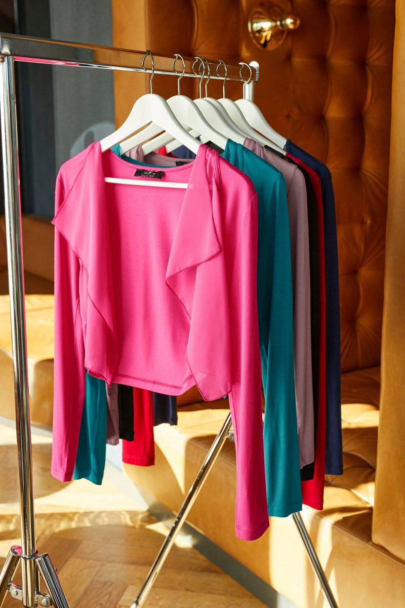 Aniston SELECTED Bolero met iets transparant voorpand