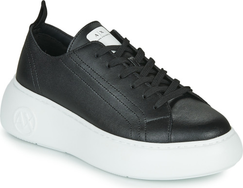 Lage Sneakers Armani Exchange  XCC64-XDX043