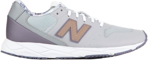 Lage Sneakers New balance  Wmns WRT96PCB