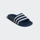 adidas Originals Adilette badslippers donkerblauw