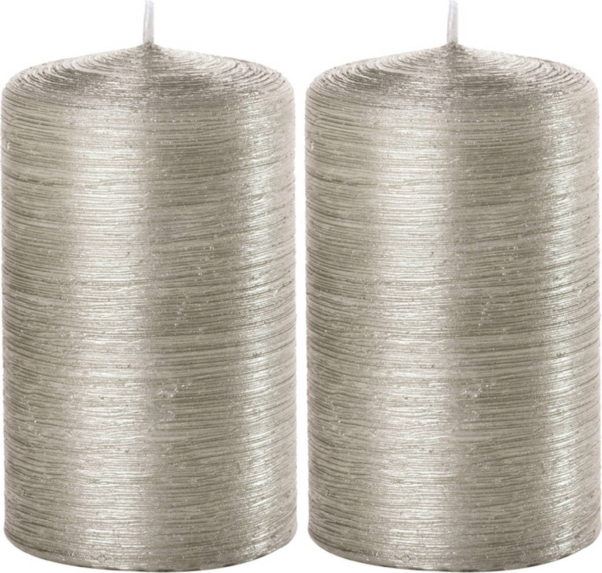 Shoppartners 2x Kaarsen Zilver 6 X 10 Cm 25 Branduren Sfeerkaarsen - Stompkaarsen