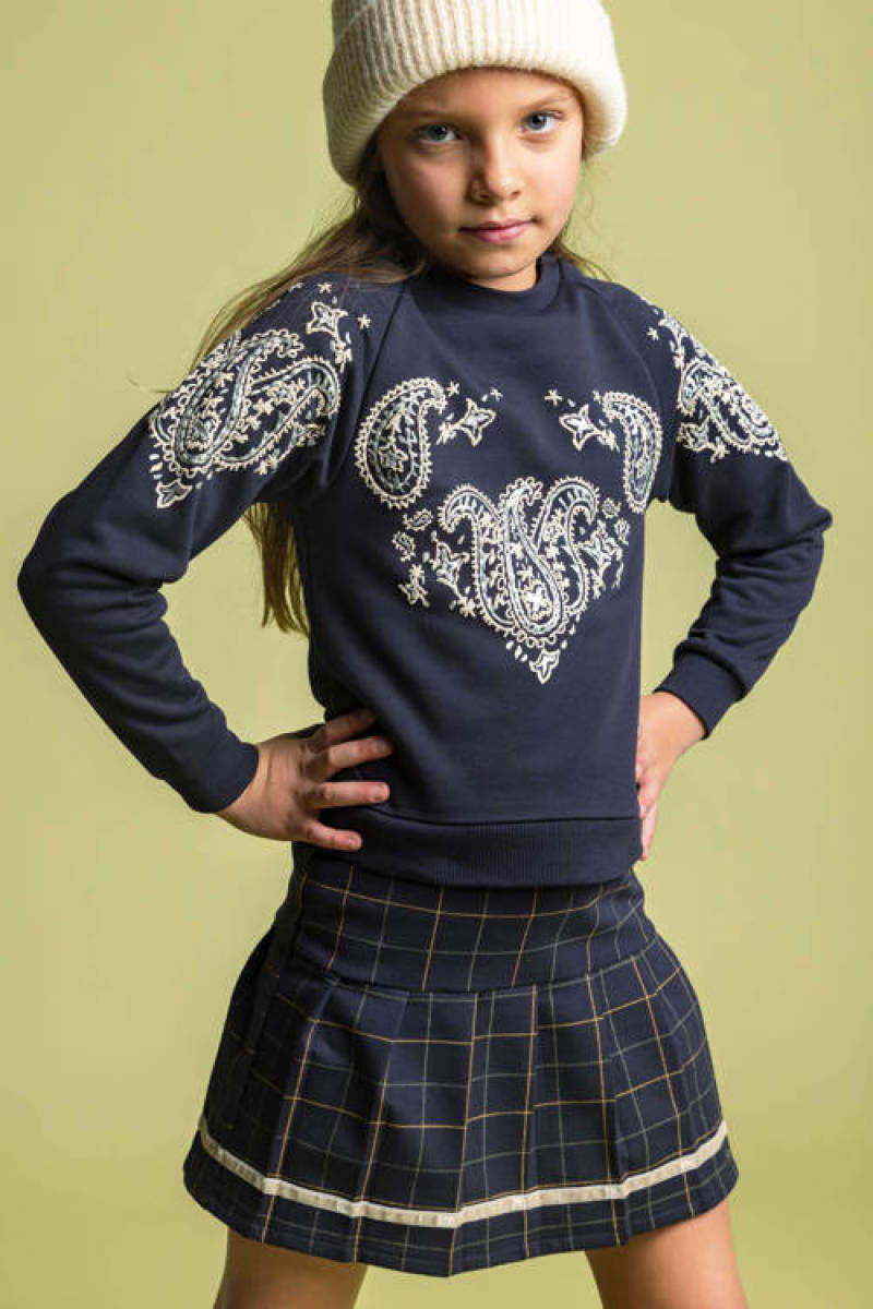 Like Flo sweater met paisleyprint
