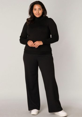 Base Level Curvy Coltrui