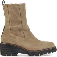 Piedi nudi 2556-04.09
