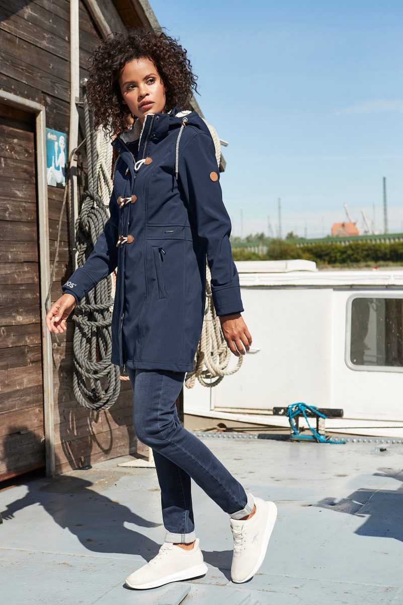 Kangaroos Softshell-jack met leuke contrastkleurige capuchonvoering