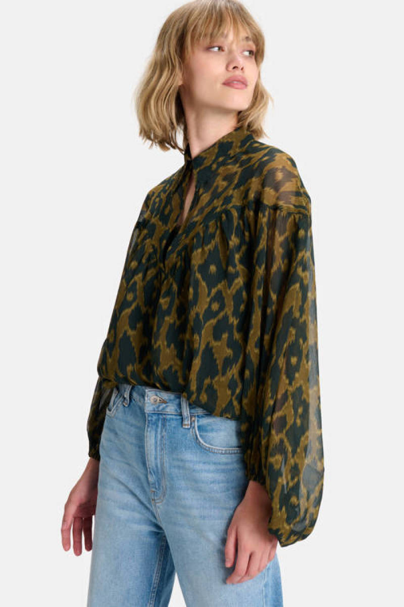 Shoeby Eksept top LISA met dierenprint legergroen