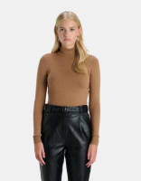 Shoeby Eksept trui BASIC TURTLE camel