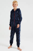WE Fashion onesie met all over print blauw/zwart/rood