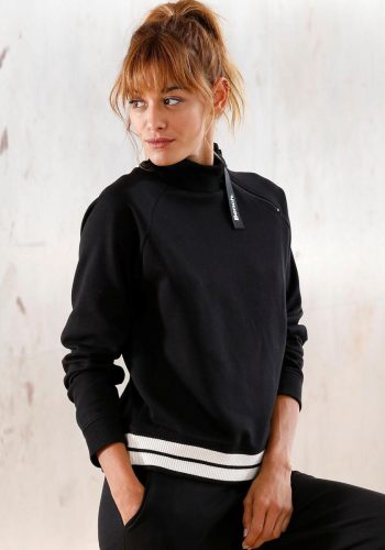 Bench. Sweater met een opstaande kraag en gestreepte band