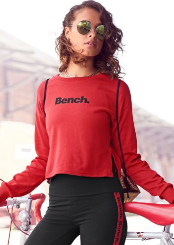 Bench. Sweater kort model met splitjes opzij
