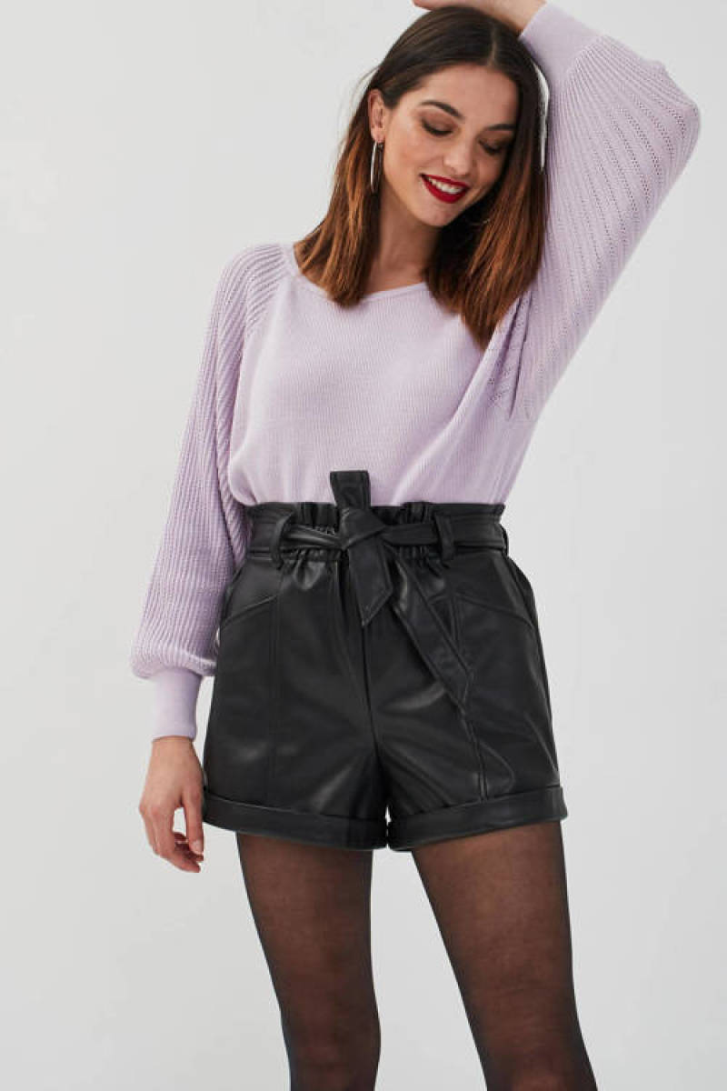 Cache Cache imitatieleren high waist regular fit short zwart