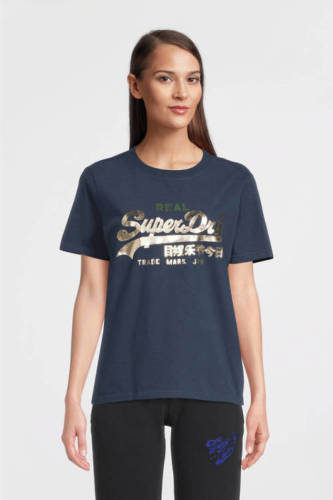 Superdry T-shirt met tekst donkerblauw/goud/groen
