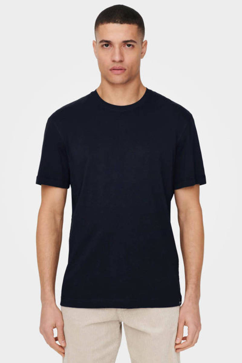 ONLY & SONS regular fit T-shirt ONSMAX van biologisch katoen donkerblauw