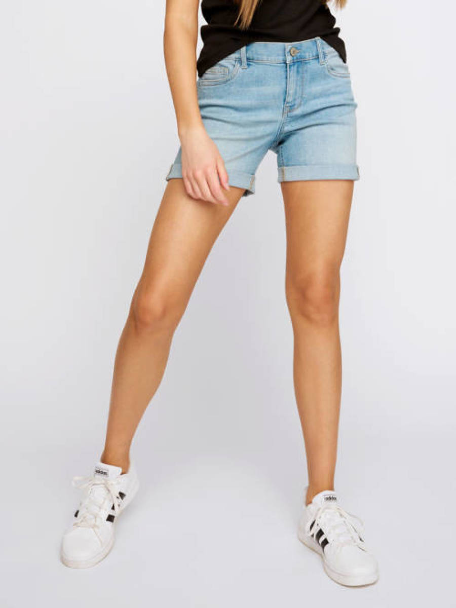 LMTD slim fit short NLFTAULSINE light blue denim