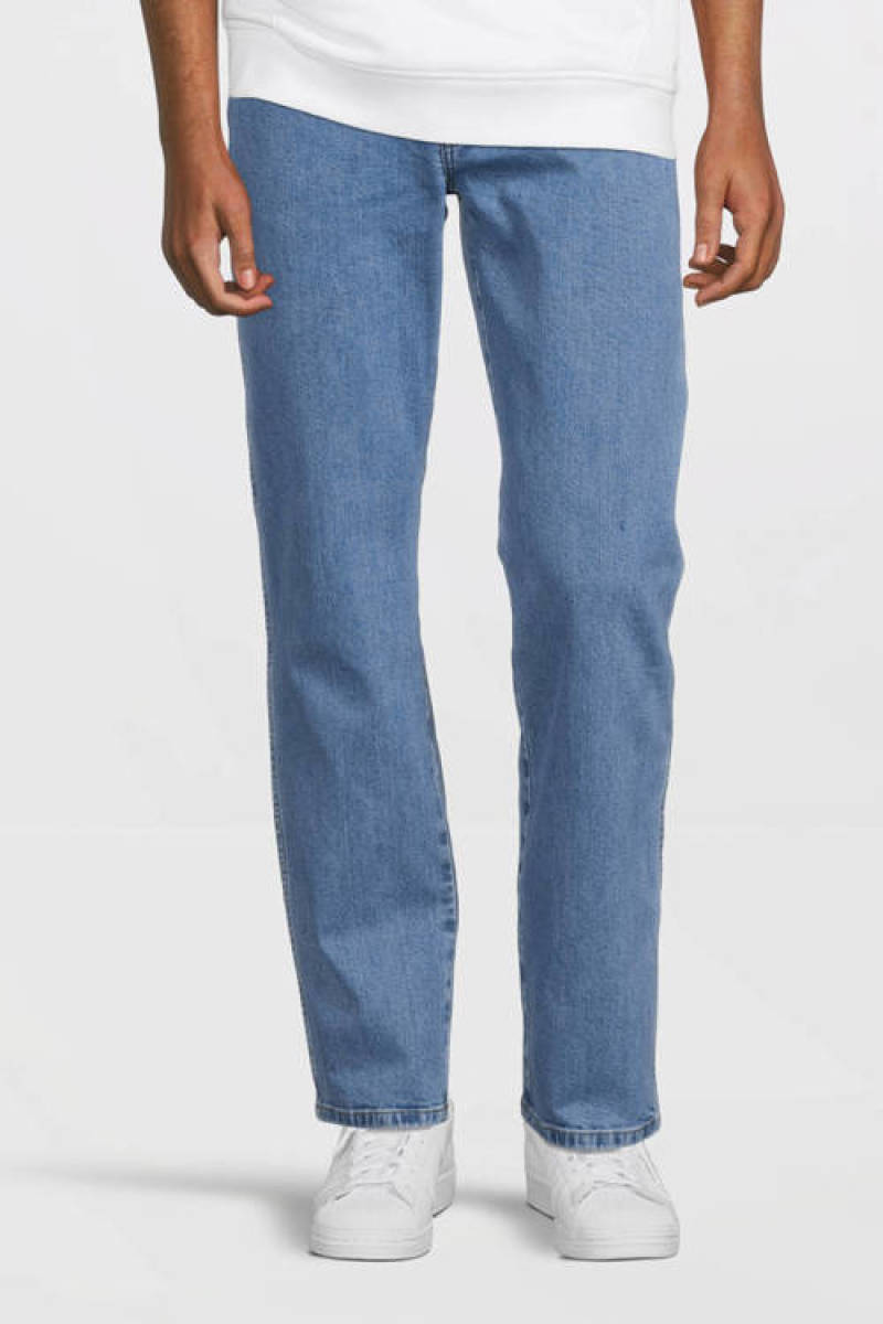 Wrangler regular fit jeans good shot