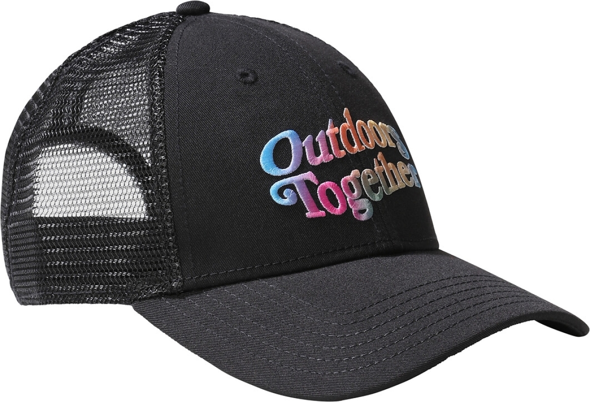 The North Face PEt trucker Mudder