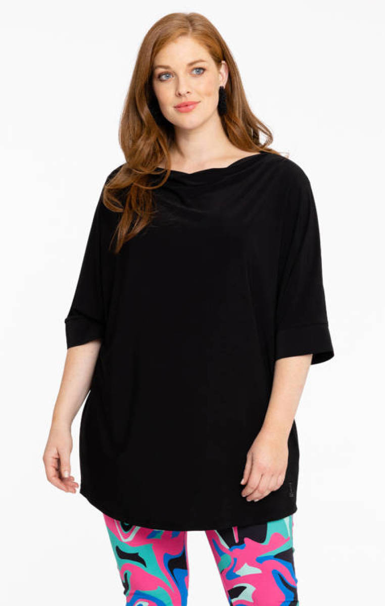 Yoek Loretta's Favourites top van DOLCE travelstof zwart