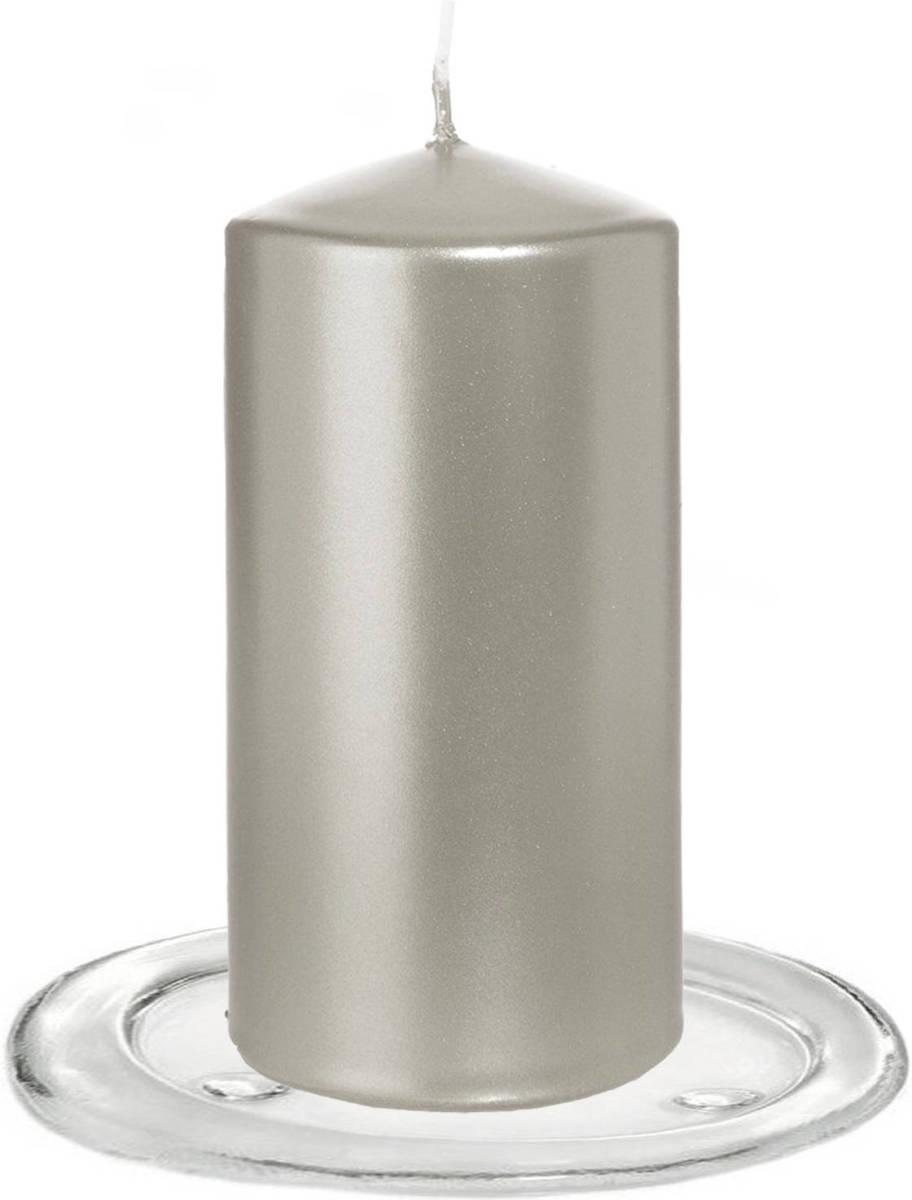 Trend Candles - Stompkaarsen Met Glazen Onderzetters Set Van 2x Stuks - Zilver Metallic 6 X 12 Cm - Stompkaarsen