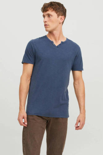 Jack & Jones ESSENTIALS T-shirt van biologisch katoen blauw
