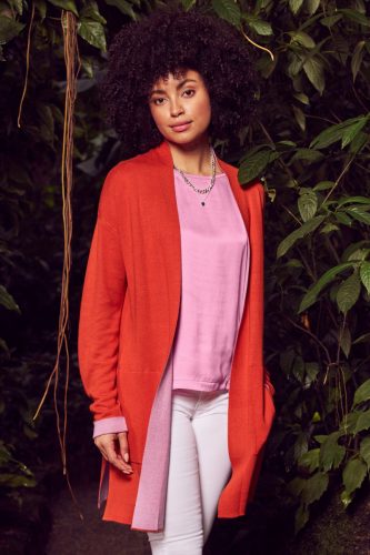 Laura Scott Cardigan met colourblocking