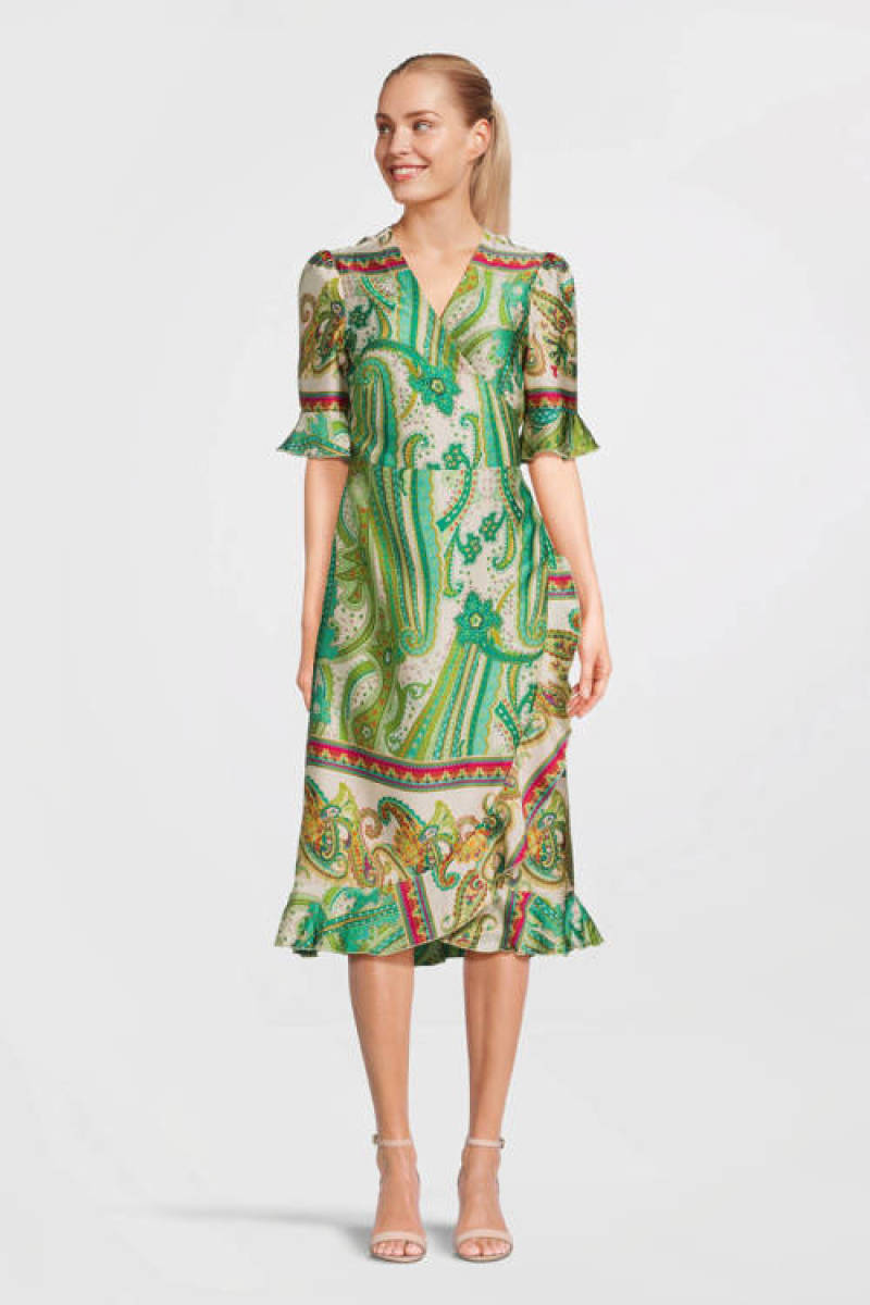 Summum Woman satijnen overslagjurk met paisleyprint en ruches groen/rood/ecru