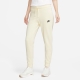 Nike Sportswear Joggingbroek Club Fleece Women's Mid-Rise Slim Joggers