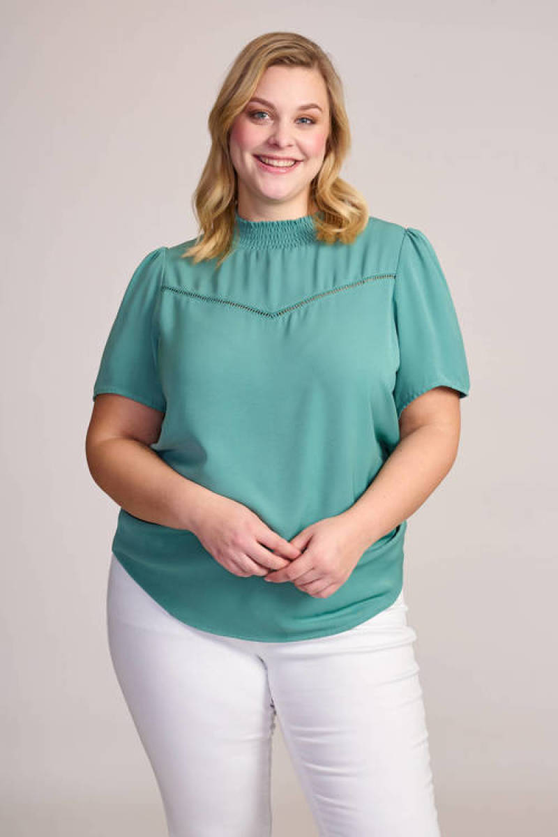 Exxcellent top Claudy met open detail turquoise