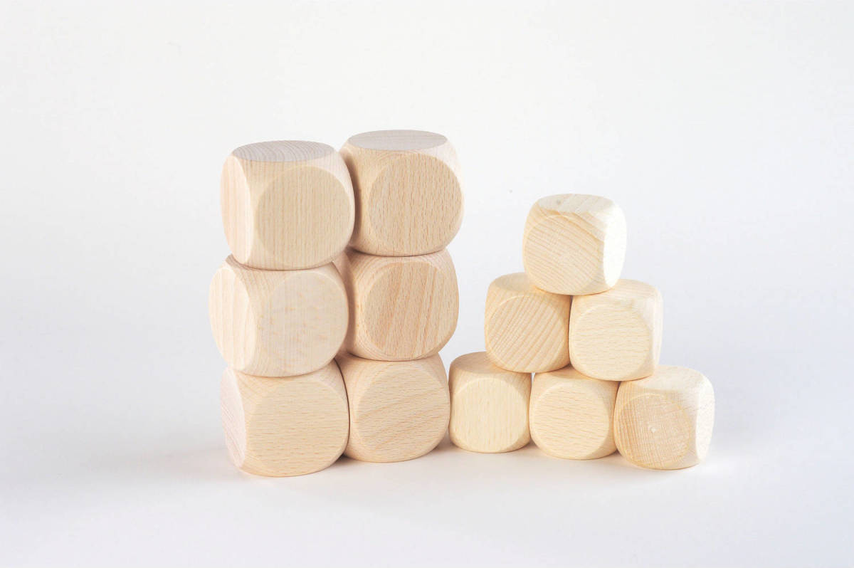 TickiT WOODEN CUBES 40MM