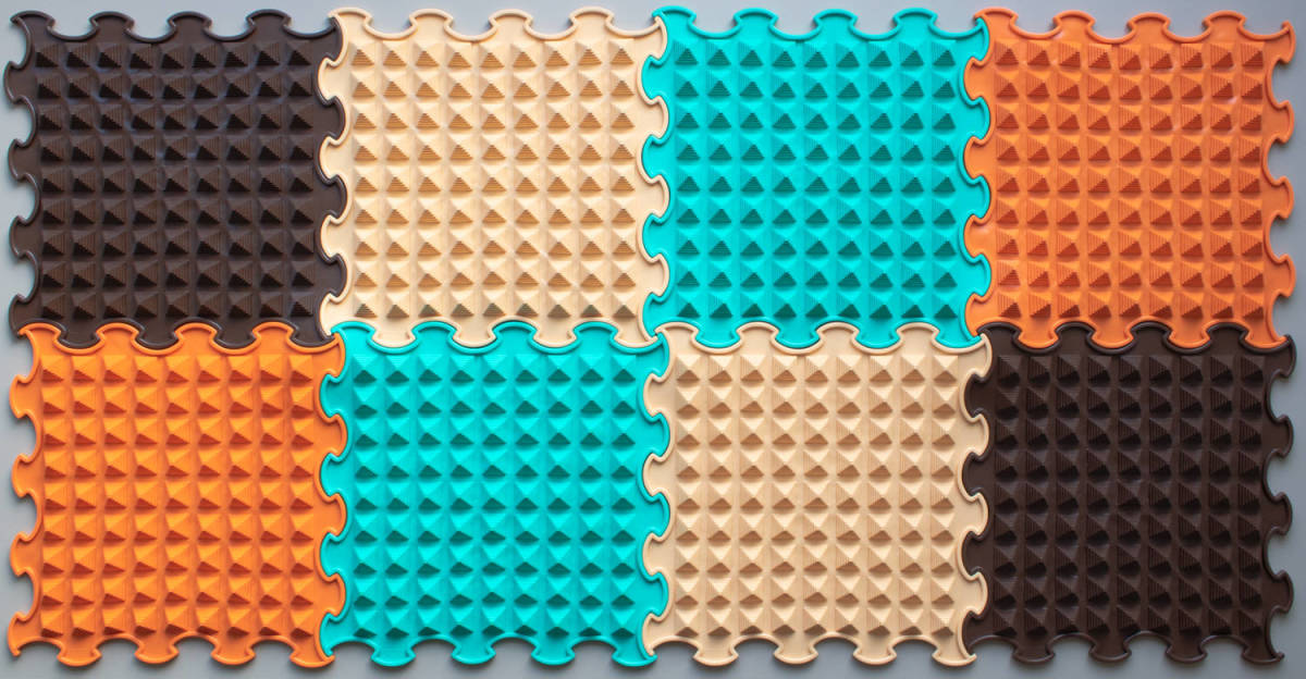 Ortoto Sensory Massage Puzzle Matten Little Pyramids box 8 stuks