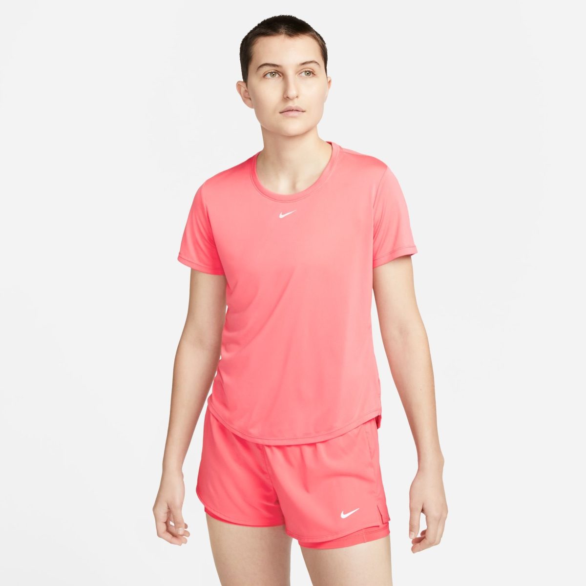 Nike Trainingsshirt Dri-FIT One Women's Standard Fit Short-Sleeve Top