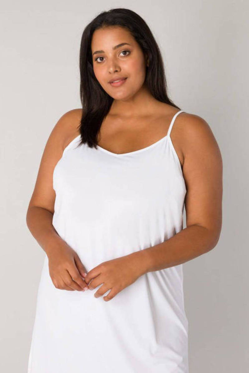 Base Level Curvy onderjurk Yanira wit