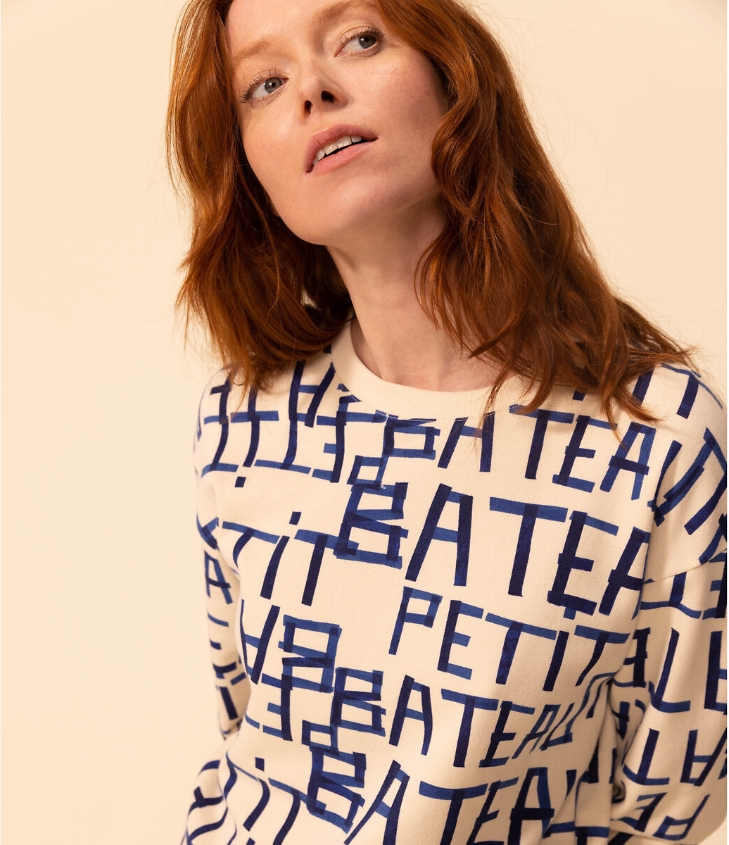 Petit Bateau Sweater in  geborsteld molton, zeefdruk
